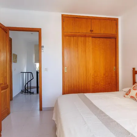 Xiprer, Apartment *